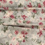 Dekor platno ruže/cveće na plavičastoj osnovi 2,80m širina