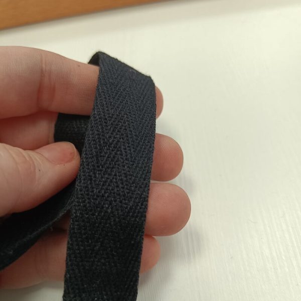Pamučna keper traka crna 2cm - Slika 1