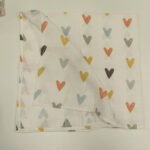 Pelena crvena srca 75x80 - Slika 2