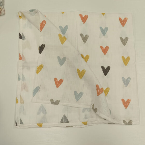Pelena crvena srca 75x80 - Slika 2