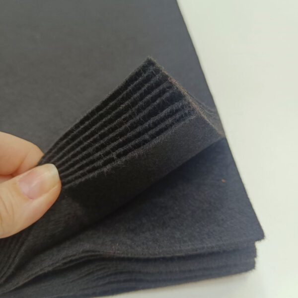 Filc A4 mekani crni - Slika 2