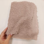Parče teddy lambskin slezova boja 25x170