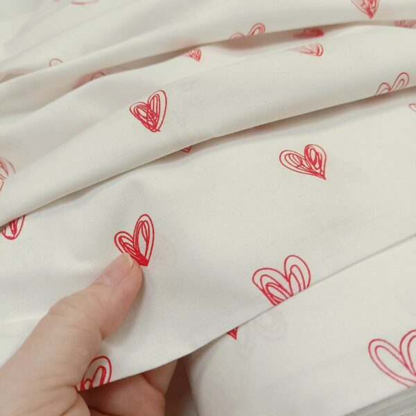 Pamuk bela osnova crvena crtana srca - Slika 1
