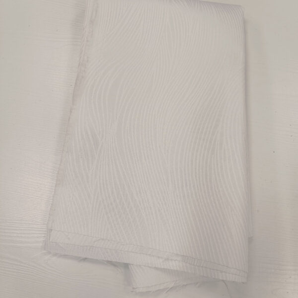 Parče damast pes beli reljefasti 12x152 - Slika 1