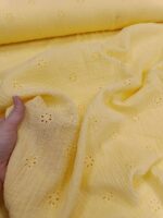 Dupla gaza sa cvetnim vezom ŽUTA NOVO