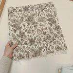 Parče dekor platno krem cvetni 47x90