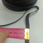 Lastiš crni 8mm