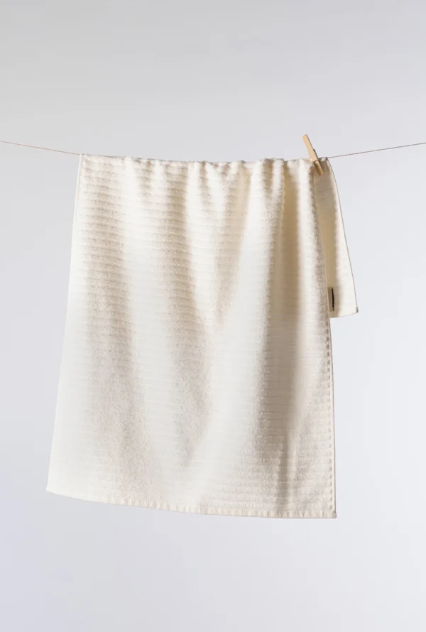 Peškir pamučni prugasta tekstura bež beli 50x90 - Slika 4