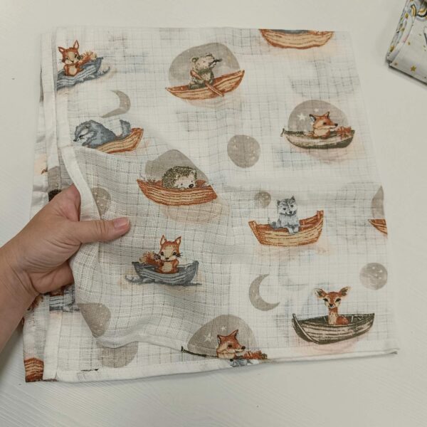 Pelena životinje na mesečini u čamcu 75x75 - Slika 1