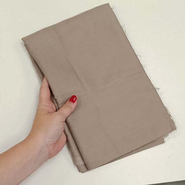 Parče pamuk platno saten tamno pesak 72x240 - Slika 1